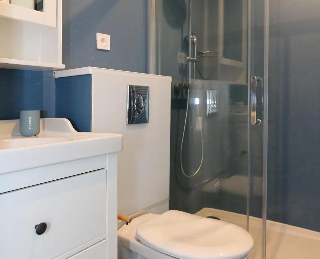 Studio Atypique Refait A Neuf - Paris 10 - 2P Apartment 0*,